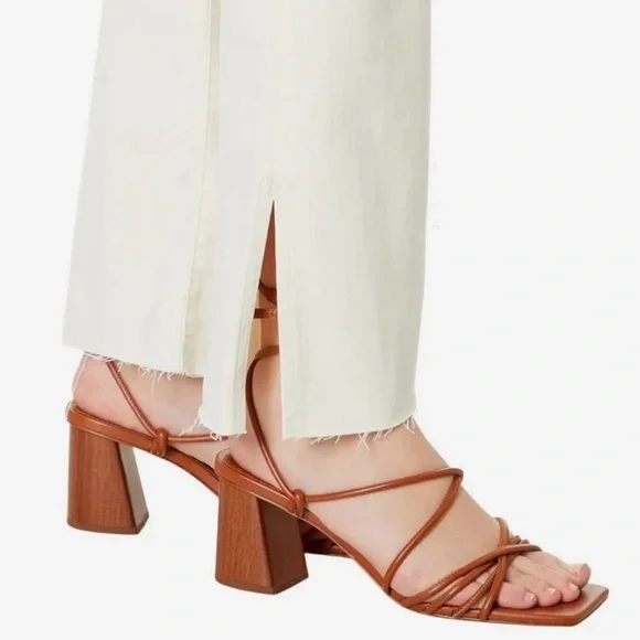 Madewell Kick-out full length jeans, size 30 - Picture 3 of 7